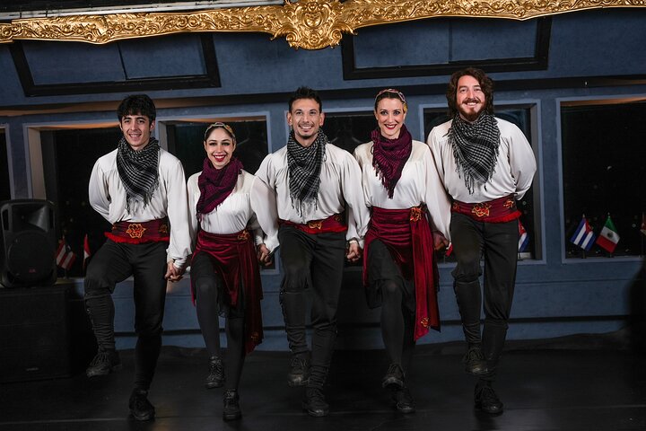 BOSPHORUS DINNER CRUISE & TURKISH NIGHT SHOW (CLOSE TO SHOW TABLE VIP LARGE MENU WITH SOFT DRINKS & LOCAL ALCOHOLS)